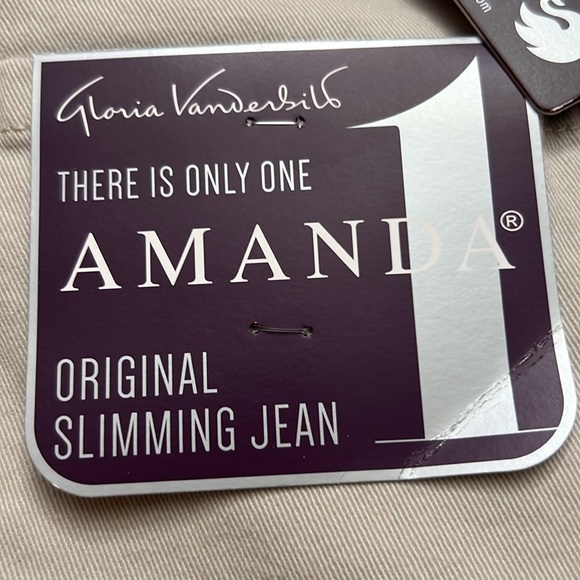 Gloria Vanderbilt Slimming Jeans - Cream. Size 16 inseam 31 - Picture 2 of 10